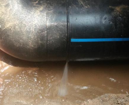 苏尼特右楼顶渗水维修公司为大家分享下苏尼特右卫生间漏水维修修补技术!